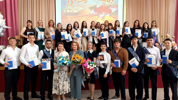 Выпуск-2025: Гордимся вами, наши выпускники!.